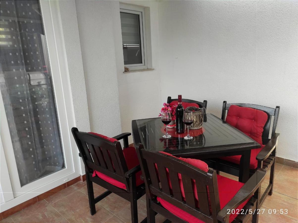 Apartman Mia 2 Bibinje Бибинье Экстерьер фото