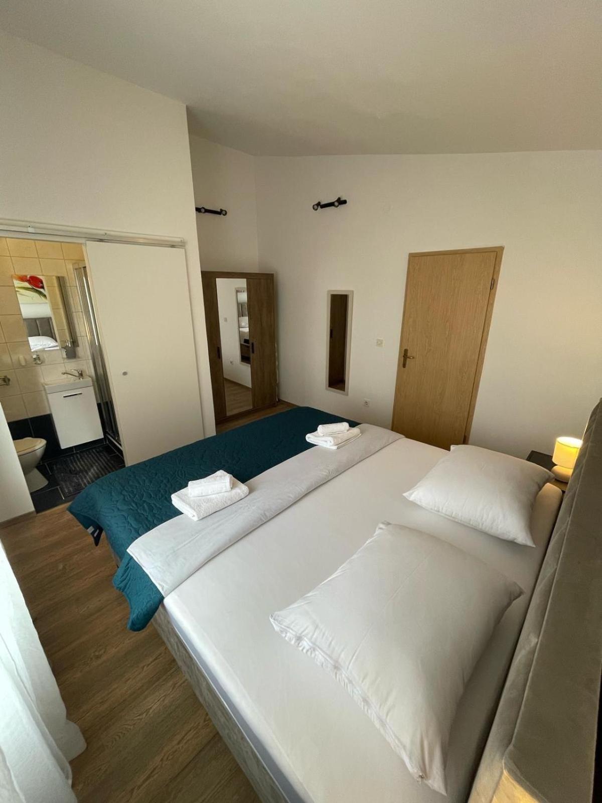 Apartman Mia 2 Bibinje Бибинье Экстерьер фото
