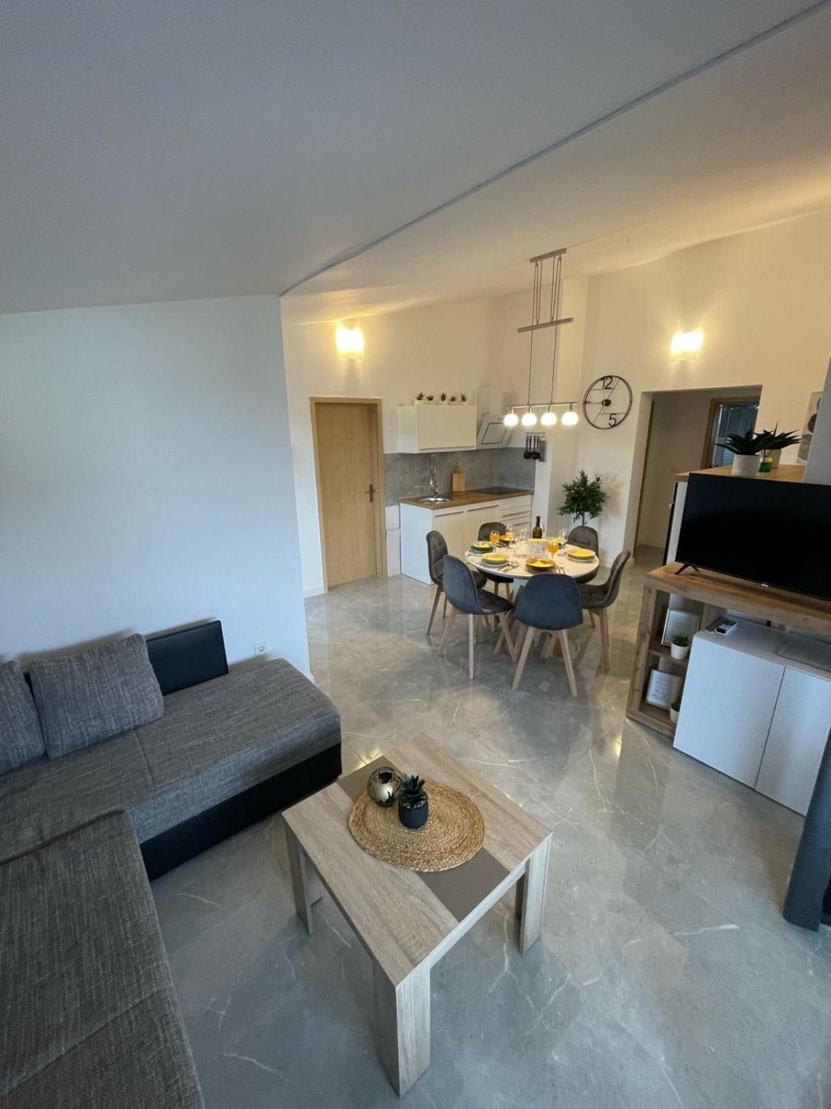Apartman Mia 2 Bibinje Бибинье Экстерьер фото