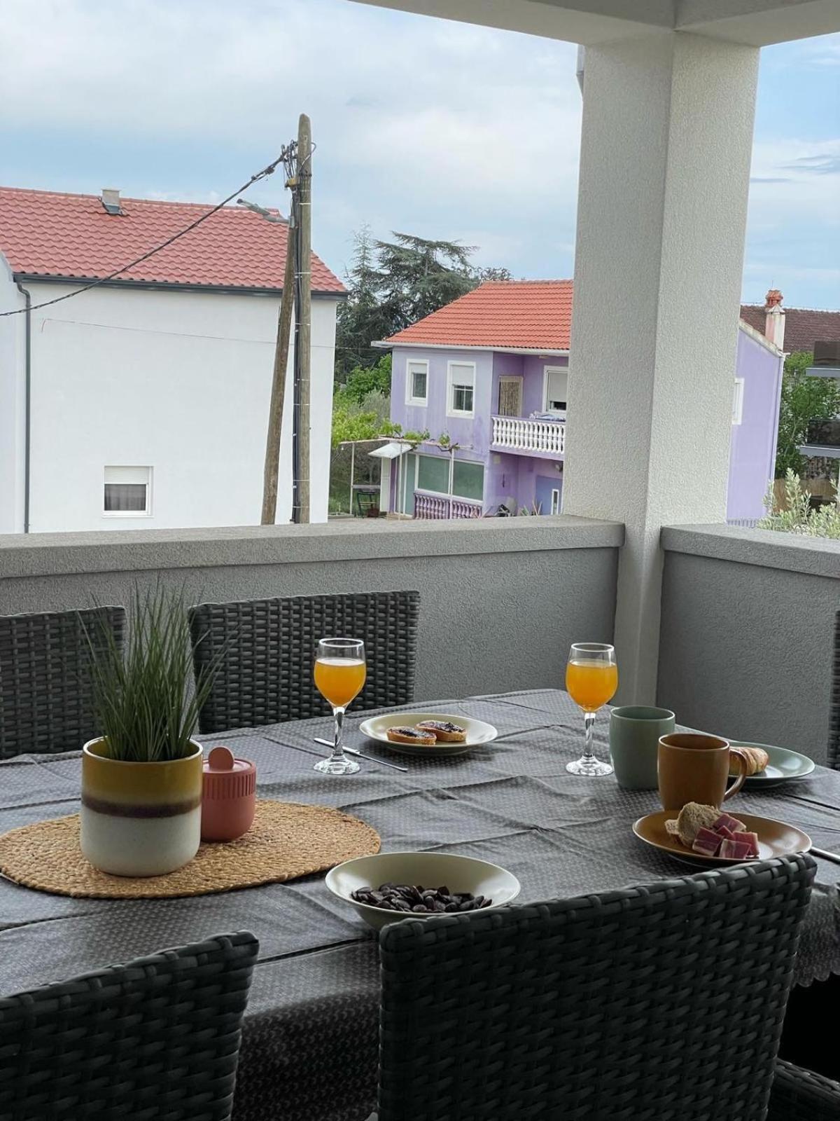 Apartman Mia 2 Bibinje Бибинье Экстерьер фото
